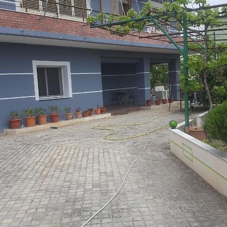 Vila Demo Vlorë エクステリア 写真