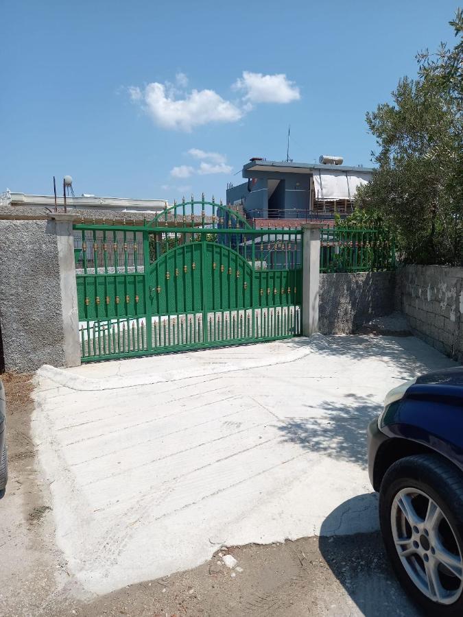 Vila Demo Vlorë エクステリア 写真